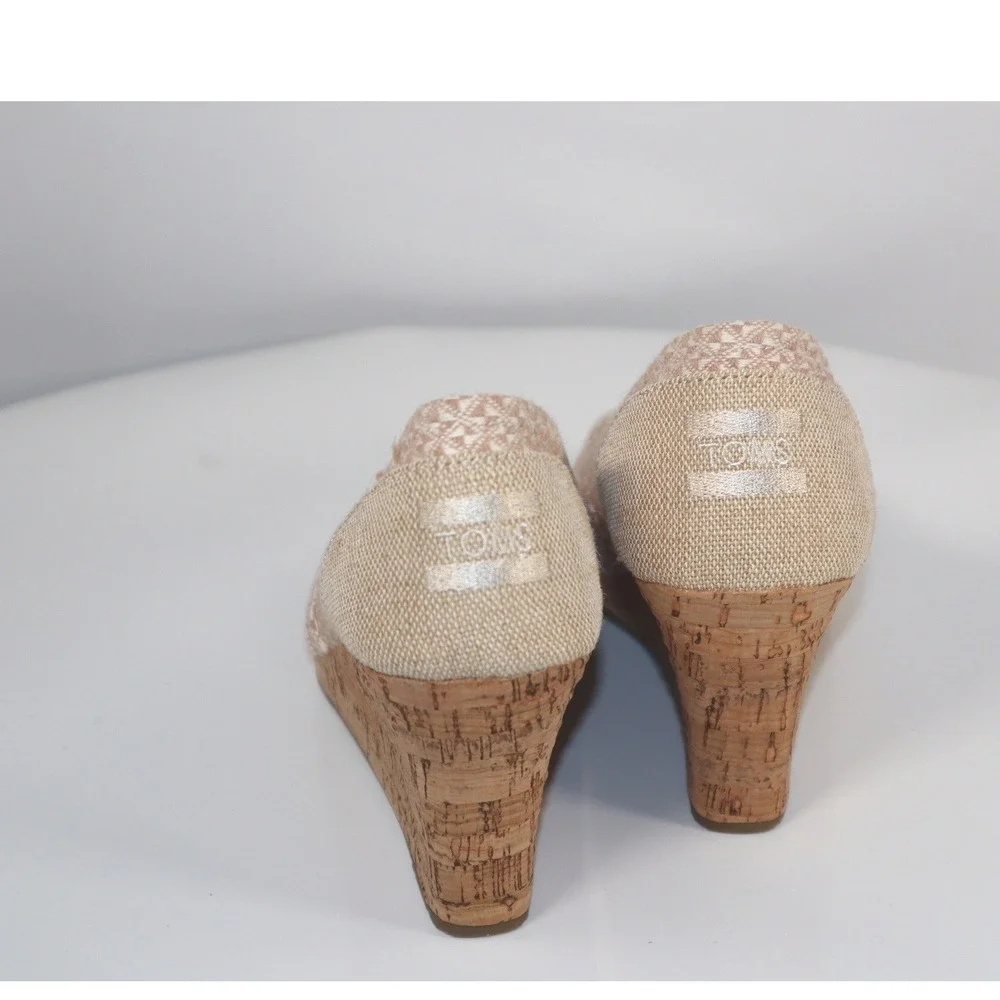 TOMS Women's Tan Geometric Toe Cork Wedge Sandals Size 7.5 w